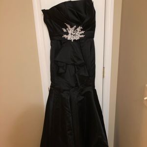 Black formal/prom dress
